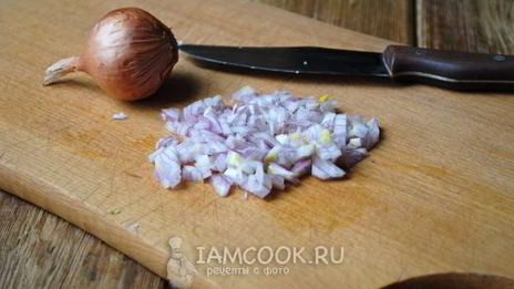 армянский томатный соус с кинзой