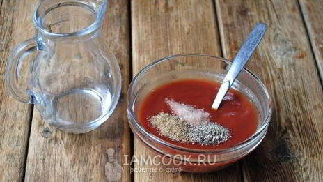 армянский томатный соус с кинзой