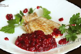 Брусничный соус