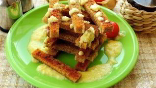 Чесночный соус для гренок