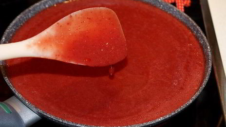 клубничный соус к мясу