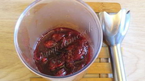 острый соус из слив