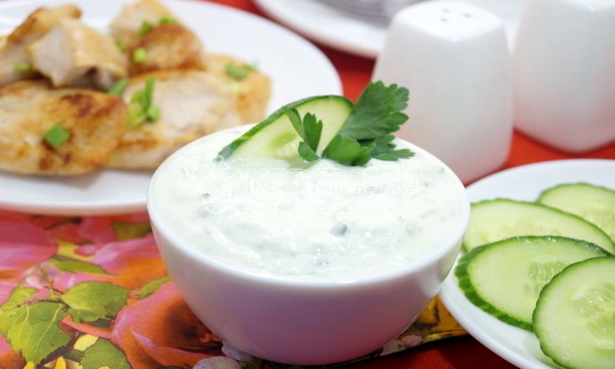 Рецепт сметанного соуса весеннего