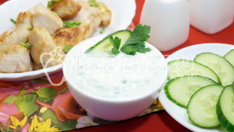 сметанный соус весенний