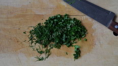 соус из йогурта с чесноком