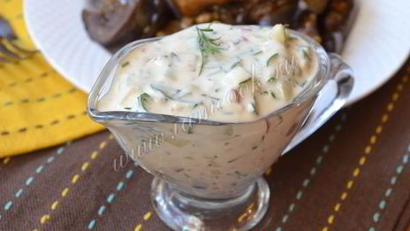 соус из йогурта с чесноком