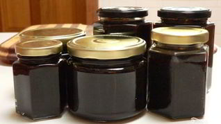 Соус из кислых слив