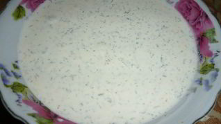 Соус из огурцов и майонеза