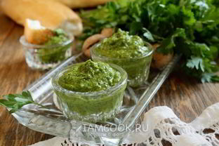 Песто из петрушки