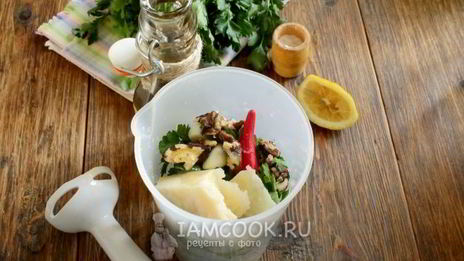 песто из петрушки