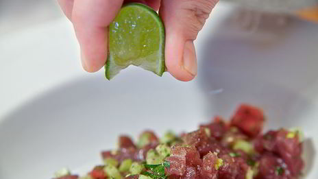 тартар из тунца