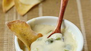 Мексиканский сырный соус для начос