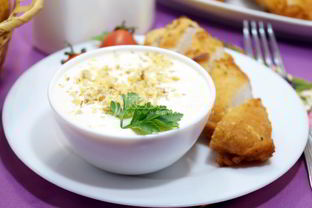 Сырный соус с чесноком