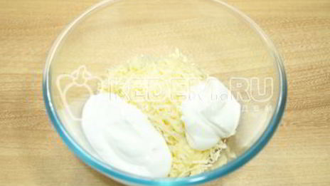 сырный соус с чесноком