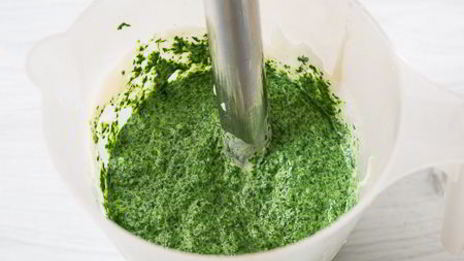 сырный соус со шпинатом