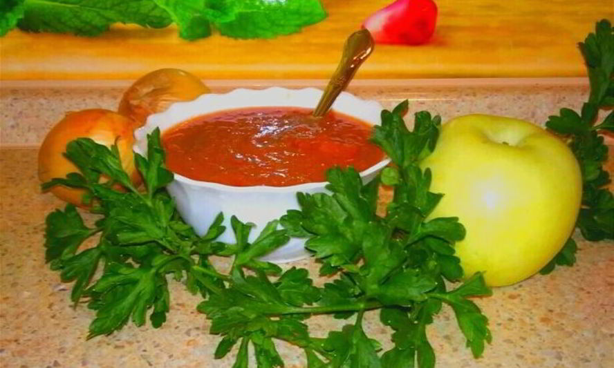 Рецепт яблочно-томатного соус с корицей