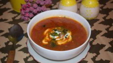 борщ на говяжьем бульоне