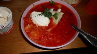 Борщ на ребрышках с острым перцем