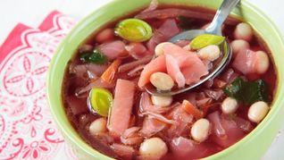 Борщ с белой фасолью и пореем