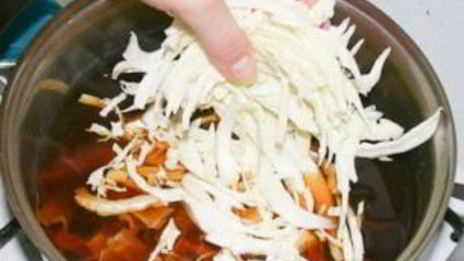 борщ с белыми грибами