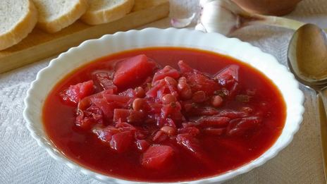 борщ с консервированной фасолью