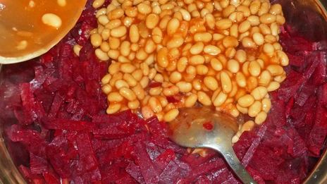 борщ с консервированной фасолью