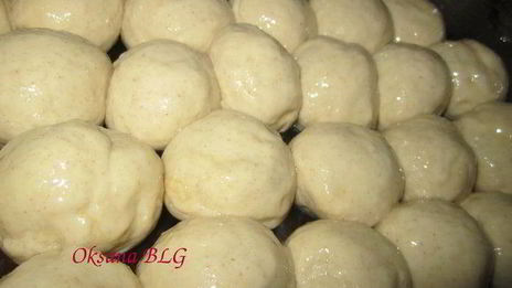 борщ с пампушками