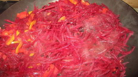 борщ с пампушками