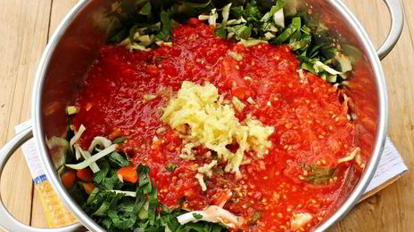 борщевая заправка со свеклой и капустой на зиму