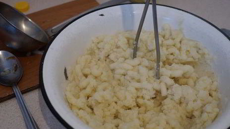 капустник — украинский деревенский борщ