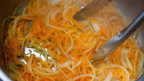 постный борщ с белыми грибами и фасолью