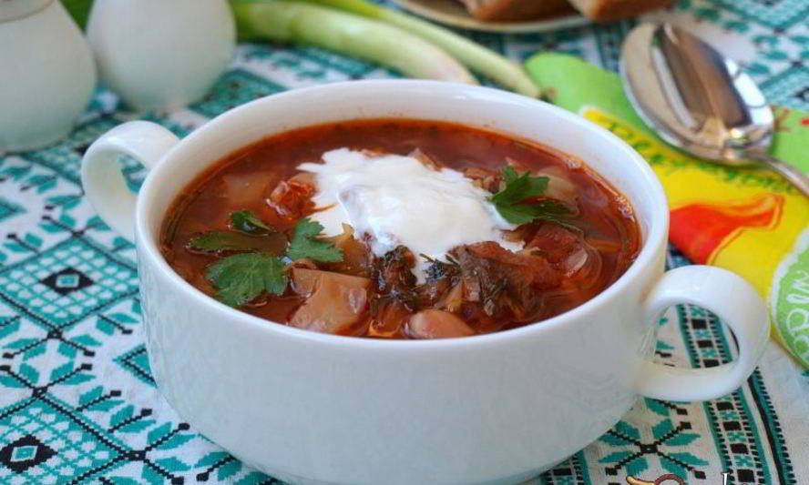 Рецепт постного борща с фасолью и толстолобиком в томате