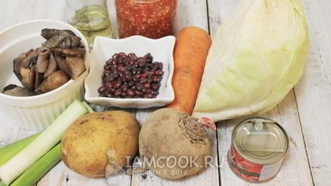 постный борщ с грибами и фасолью