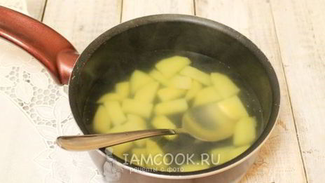 постный борщ с грибами и фасолью