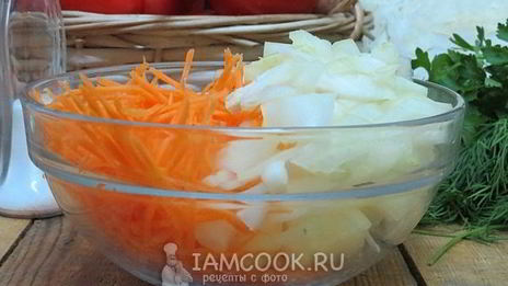 украинский борщ с пампушками