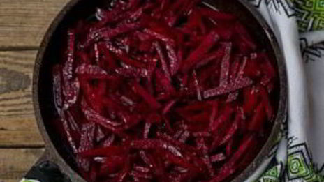 украинский борщ со свеклой