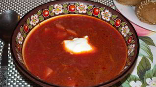 Вкусный борщ с курицей