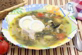 Зеленый борщ с щавелем и черемшой