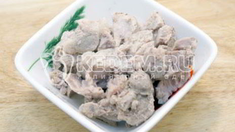 зеленый борщ с щавелем и черемшой