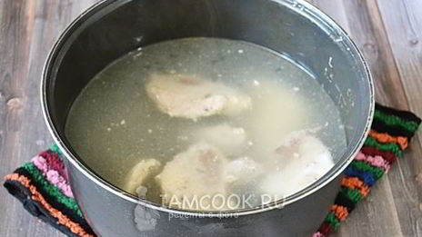 зеленый борщ в мультиварке