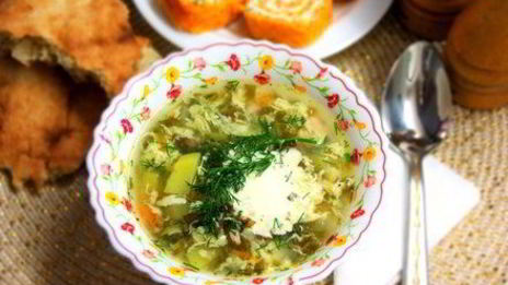 зеленый борщ