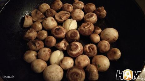 кукурузный крем-суп с курочкой и грибами