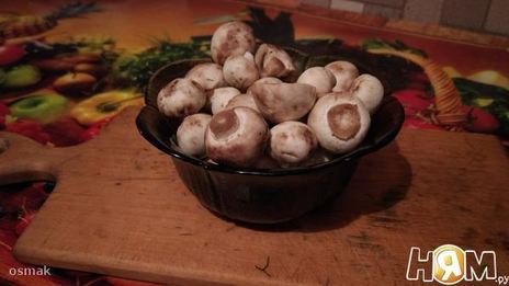 кукурузный крем-суп с курочкой и грибами