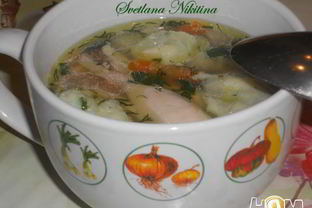 Куриный суп с шпинатными клецками