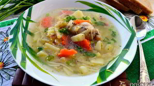 Куриный суп с вермишелью