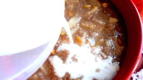 летний суп из 4-х злаков с яблоками и ревенем