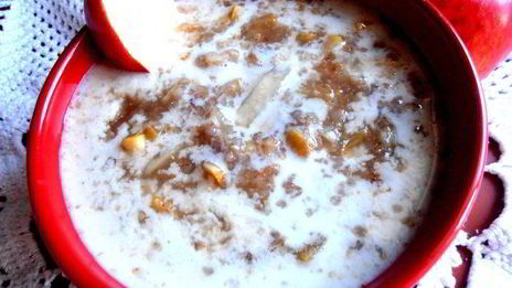 летний суп из 4-х злаков с яблоками и ревенем