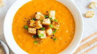 Острый морковный суп с курагой