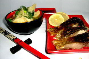 Рыбный суп с креветочными пельменями