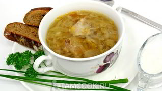 Щи из квашеной капусты в мультиварке